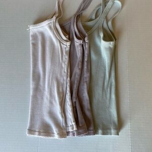 Set of 3 Ribbed Tank Tops Brandy Melville